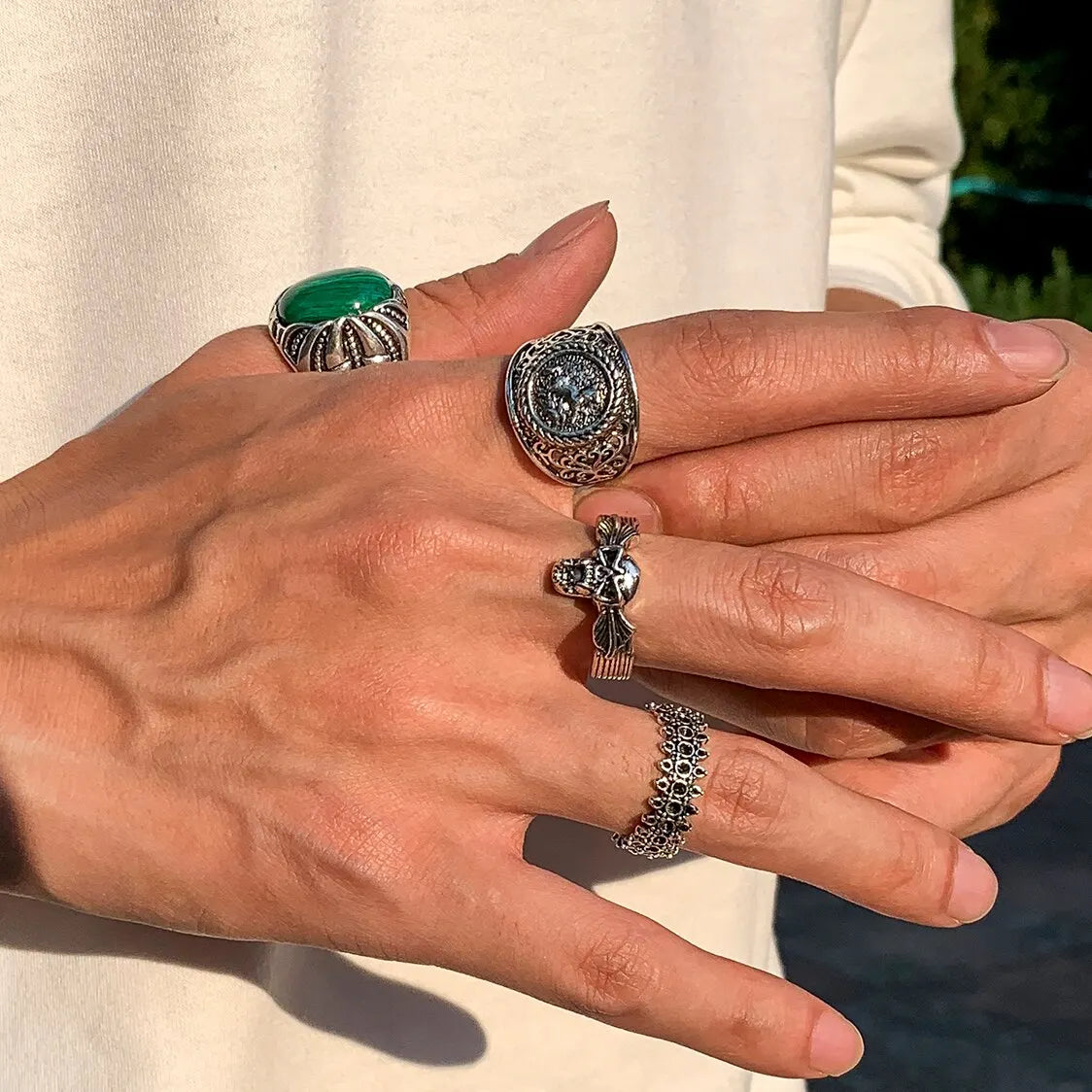 4Pcs/Set Gothic Vintage Skull Horse Spade Poker Rings