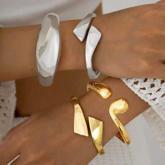 Lazourd Ingemark Creative Unique Smooth Water Drop Cuff Bangles