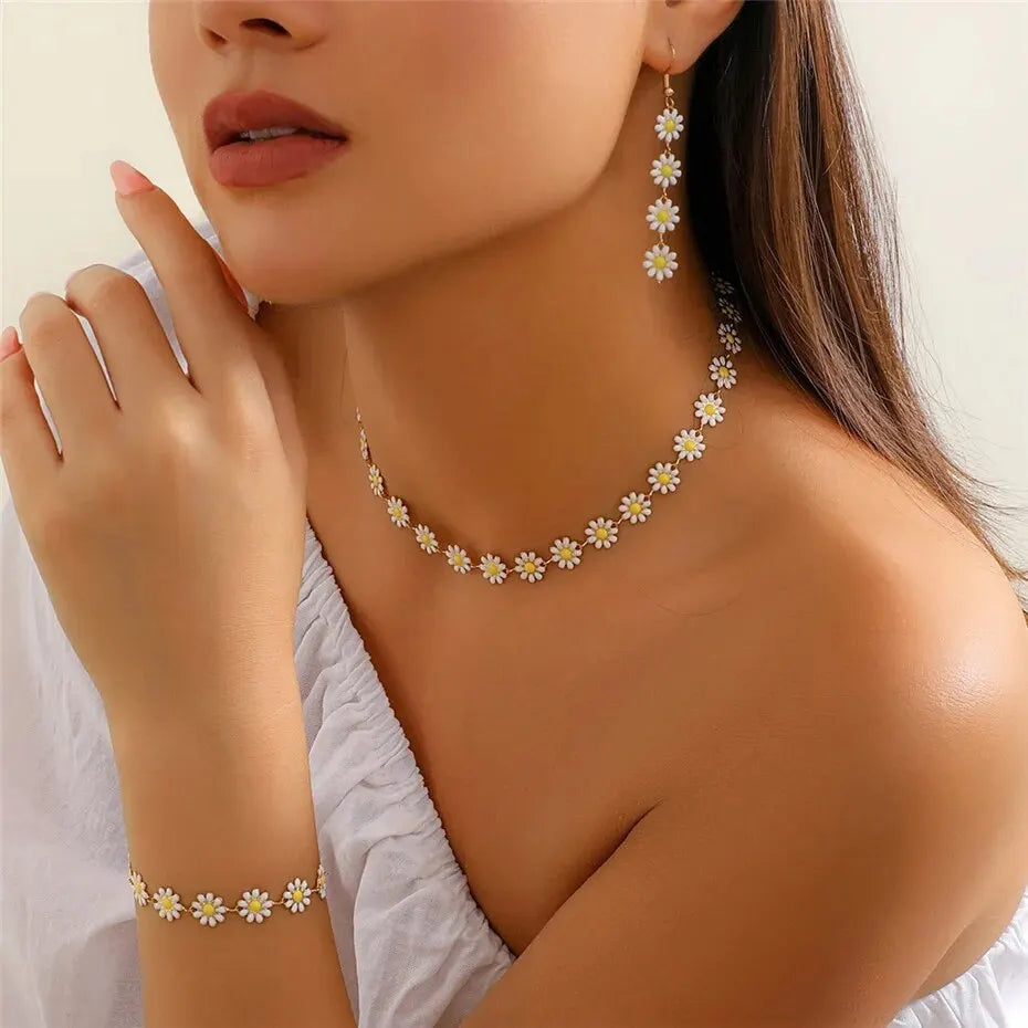 3Pcs Kpop Tiny Flower Daisy Clavicle Chain Necklace Bracelet Women Wed Summer Sweet Piercing Drop Earring Aesthetic Jewelry Set